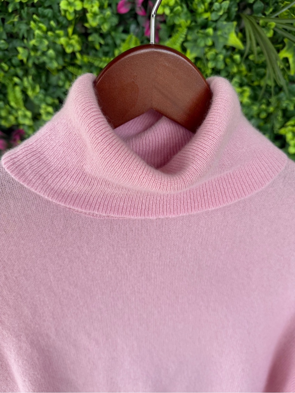 Nordstrom 100% Cashmere Pink Turtleneck Sweater Women’s Large Quiet Luxury - Picture 4 of 9